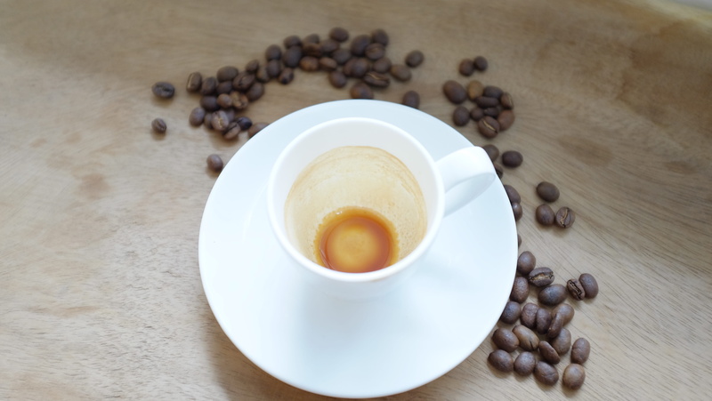 frothy drink, indonesia, latte, coffee - drink, food, close-up, coffee bean, high angle view, cup, refreshment, 4K, food and drink, still life, caffeine
