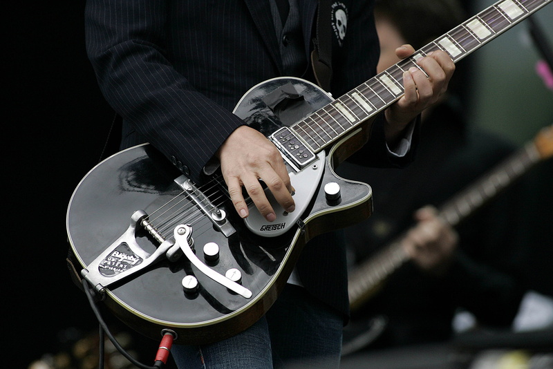 placebo, black, Molko, concert, guitar, 2K, electric, brian molko