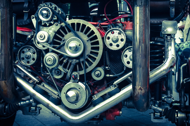 car, 1080P, close-up, technique, machine, land vehicle, machinery, complexity, transportation, manufacturing equipment, connection, mode of transportation