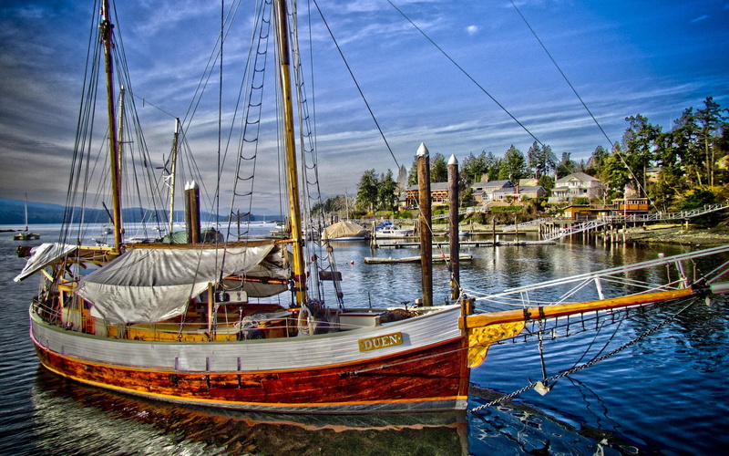 sunny, 2K, nature, white, landscape, sailboat, house, clouds, architecture, blue, tree, port, water, green, wooden, boat, red, pier