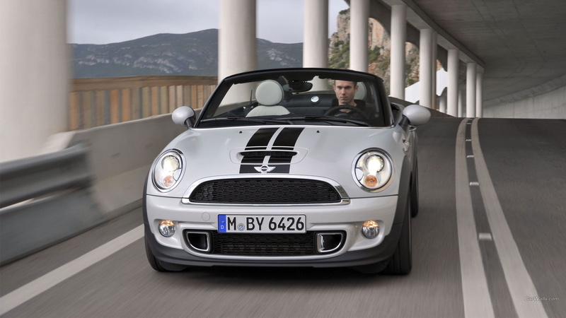 vehicle, architecture, men, outdoors, nature, motor vehicle, driving, one person, mode of transportation, Mini Roadster, luxury, 1080P, motion, travel