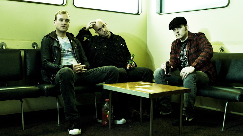 alkaline, 1080P, table, chairs, trio