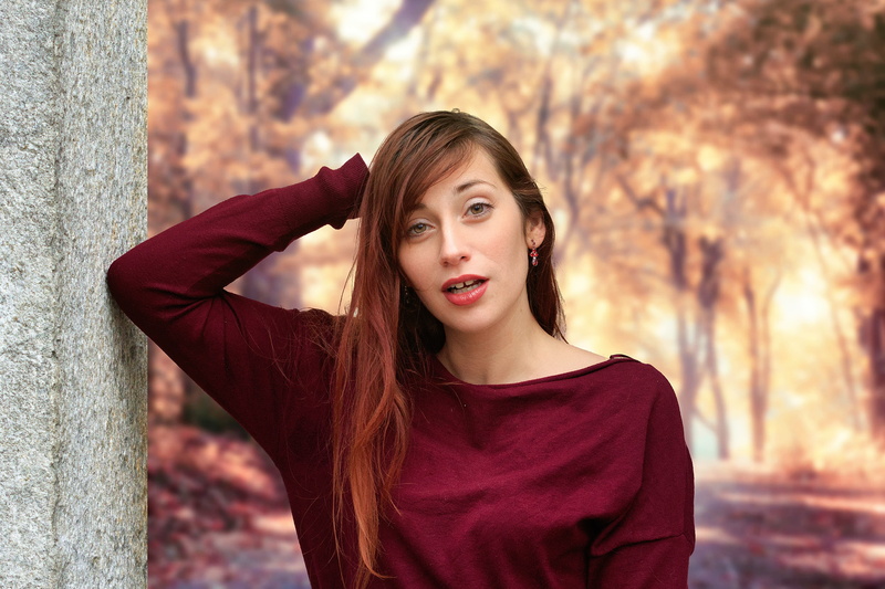 head, thoughtfully, young women, teenager, autumn, spontaneous, maroon, one person, young adult, casual clothing, contemplation, real people, face, woman