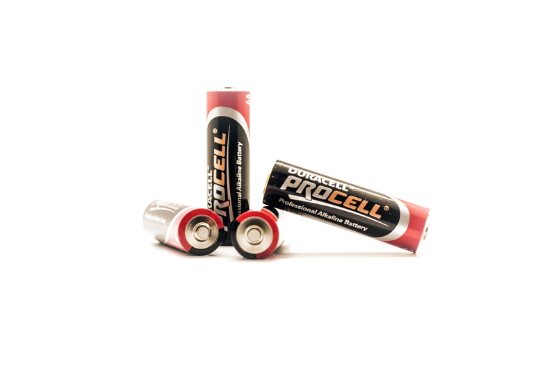 mode of transportation, number, cut out, accumulator, studio shot, duracell, white background, technology, four, voltage, western script, polarity, aaa