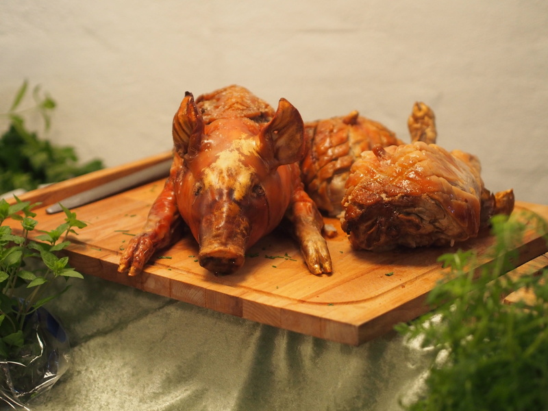 still life, chicken meat, food, company, indoors, wellbeing, chicken, roasted, focus on foreground, day, healthy eating, celebration, party food, buffer