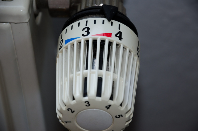 regulate, single object, 4K, high angle view, temperature controller, heat - temperature, black background, heating costs, temperature, heating, cold