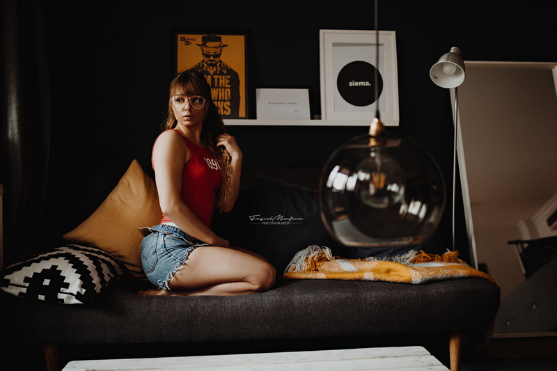 couch, young women, looking away, brunette, food, food and drink, sitting, beautiful woman, full length, young adult, jean shorts, women, real people, beauty