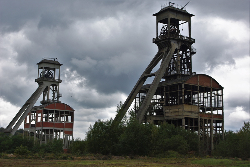 coal mine, factory, low angle view, tower, mining, extraction, work, outdoors, building exterior, built structure, nature, no people, sky, industry, day