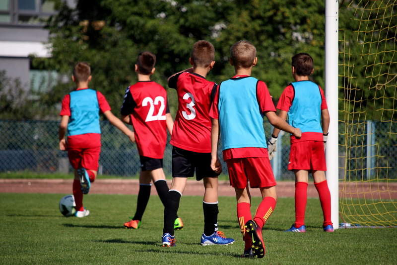 childhood, 2K, soccer player, child, soccer, group of people, run, soccer team, activity, teamwork, sports clothing, the pitch, league, games, player