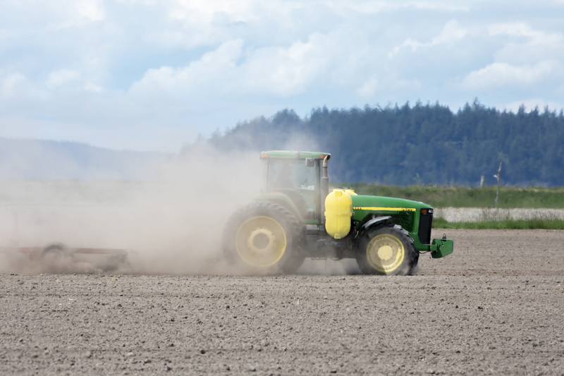 mode of transportation, food drought, agriculture, cultivation, rural scene, outdoors, dust storm, dry, scenics - nature, machinery, farmland, field, farming climate change