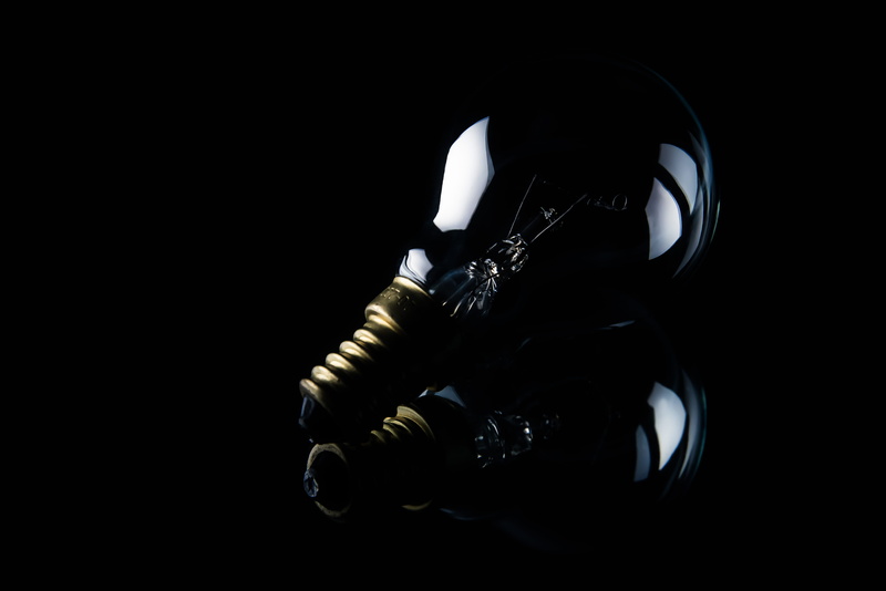 detail, reflection, protection, bulbs, body part, two, lamp, edison, lampadium, gray, indoors, cable, electricity, close-up, black background, transparency