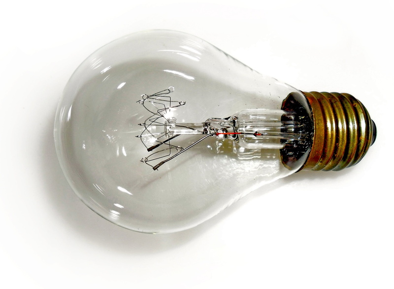 white color, glass - material, bulbs, lamp, filament, food, bottle, studio shot, close-up, edison, light bulb, glass, pear, indoors, container, silver colored