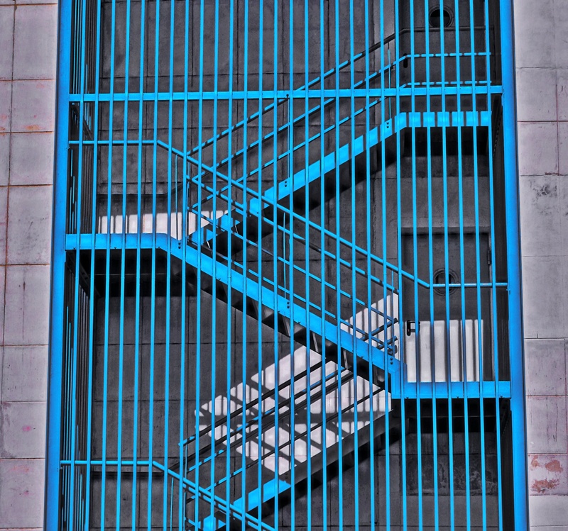 2K, building, pattern, geometry, protection, directly above, close-up, grate, no people, day, security, fire ladders, climb, emergency stairs, external ports