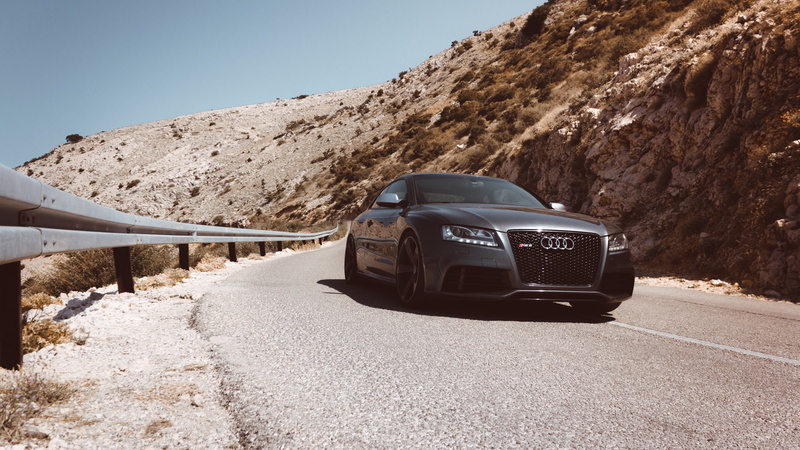 mode of Transport, outdoors, land Vehicle, street, competition, looking At View, desert, bMW, rock, curve, auto, audi, clear sky, day, travel, landscape