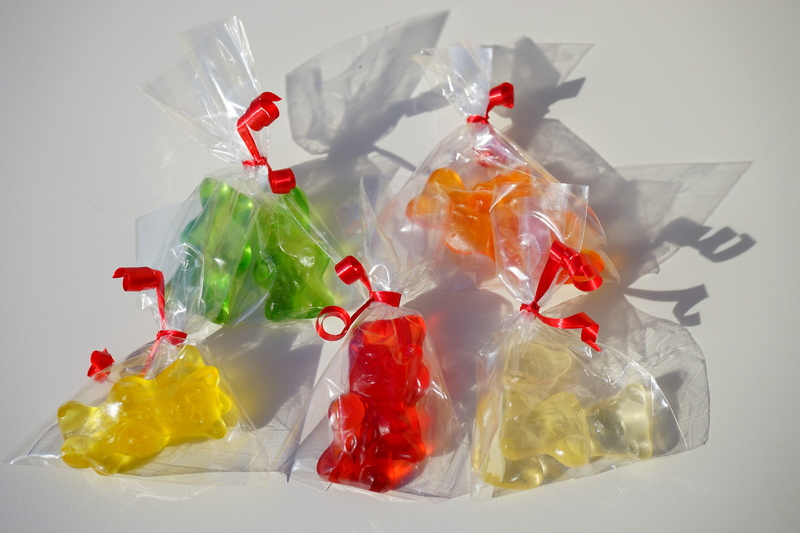 colored background, sweetness, gift, plastic bag, gold bears, temptation, still life, sweet food, refreshment, packet, celebration, bear, delicious, mitbringsel