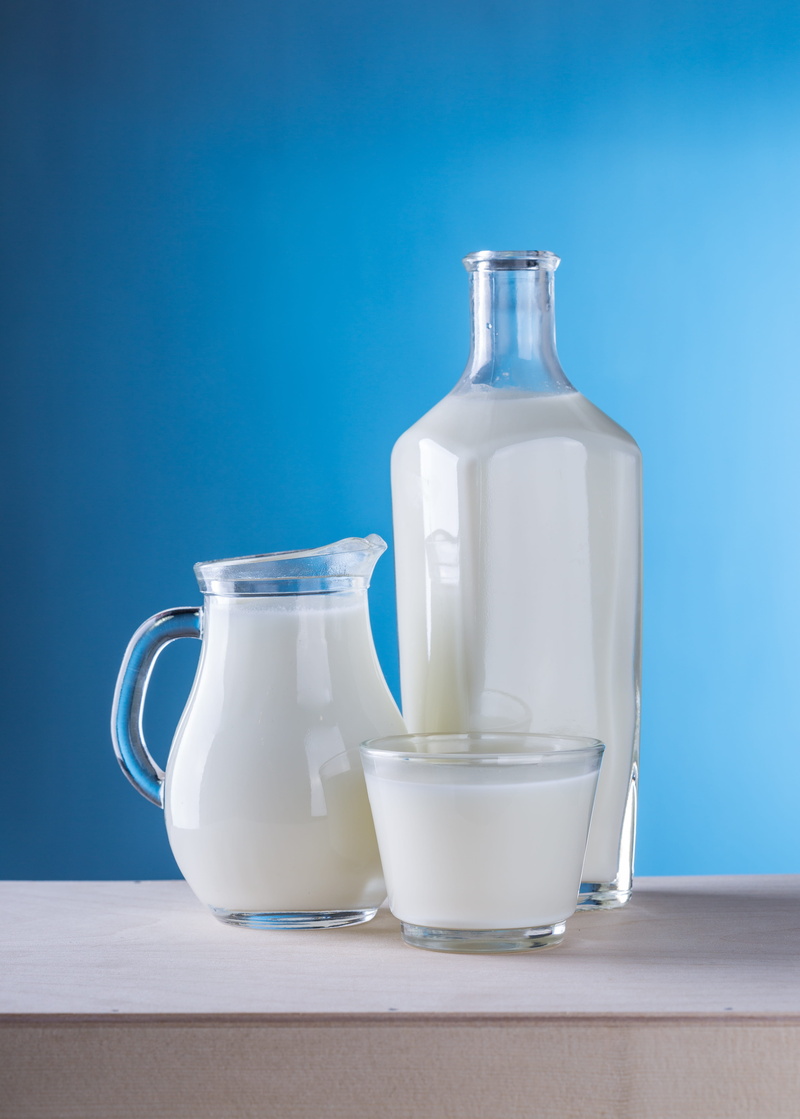 still life, drink, full, transparent, refreshment, no people, food, health, 5K, close, blue, pitcher, products, jar, pitcher - jug, colored background