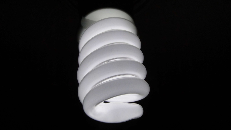 spiral, energy efficient, light bulb, white color, fluorescent light, glowing, lighting equipment, bright, fluorescent, electrical equipment, environmental conservation