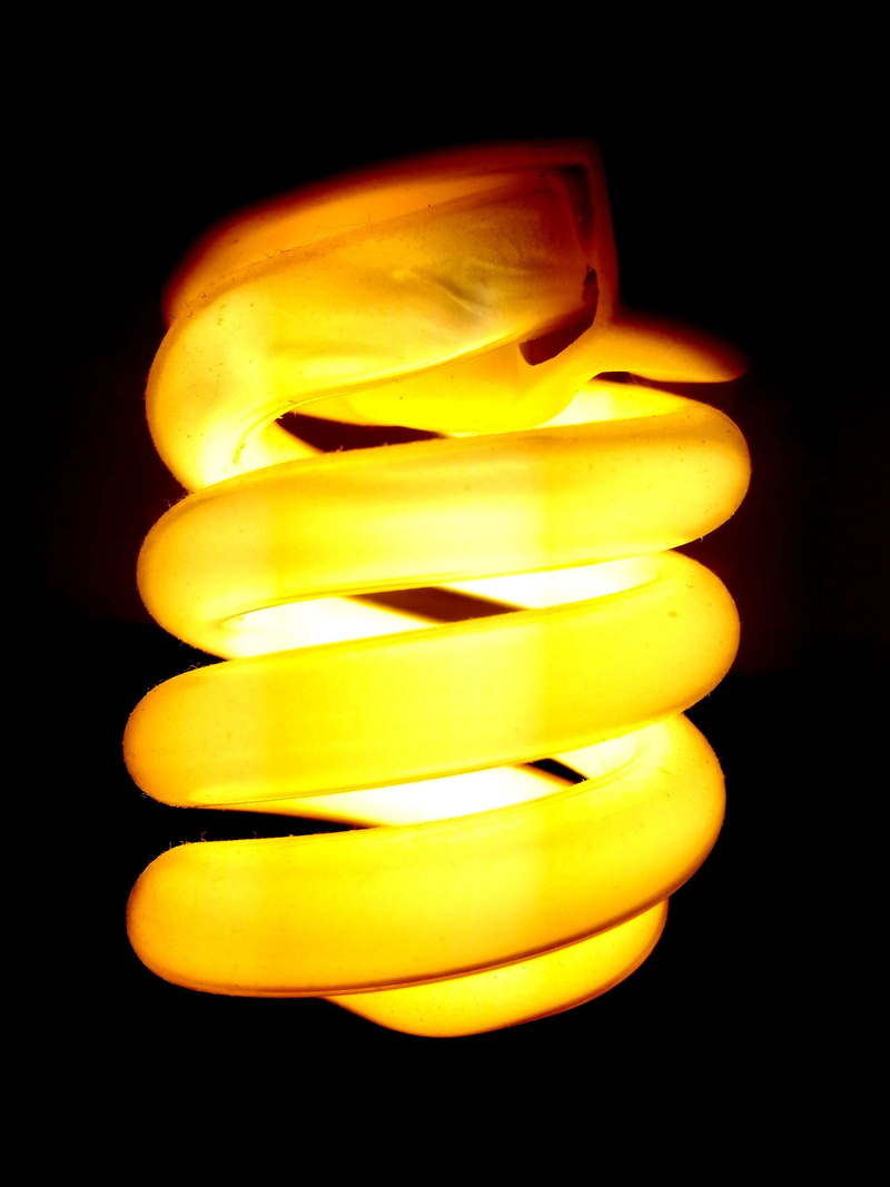 bright, single object, technology, creative, no people, electrical equipment, 2K, night, electricity, food, invention, energy, idea, electric, light, light bulb