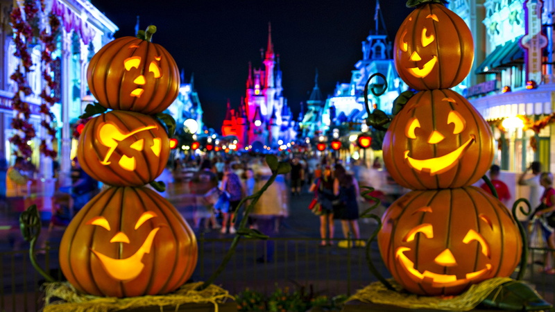 orange, festival, jack o lantern, jack-o-lantern, produce, food, celebration, lamp, halloween, vegetable, anthropomorphic, source of illumination, illuminated
