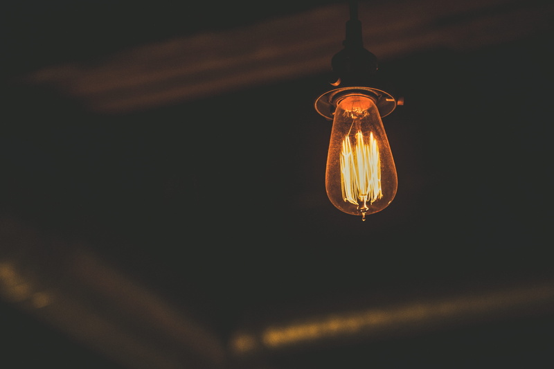 electric light, chandelier, bulb, glowing, dark, electricity, illuminated, hanging, source of illumination, night, 5K, inside, lightbulb, turned on, light Bulb