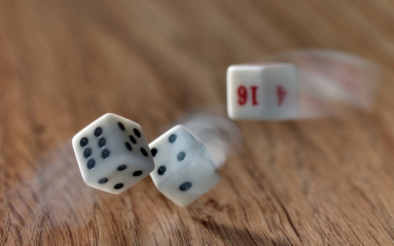 Motion Blur, cube, numbers, dots, wood, 1080P, Dice, Wooden Surface, Board Games, table