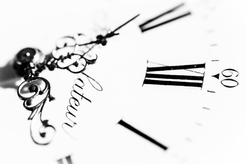 clock, minutes, white, time, analog, monday, temps, gousset, Object, High key, macro, black, analog clock, 2K, Tic Tac