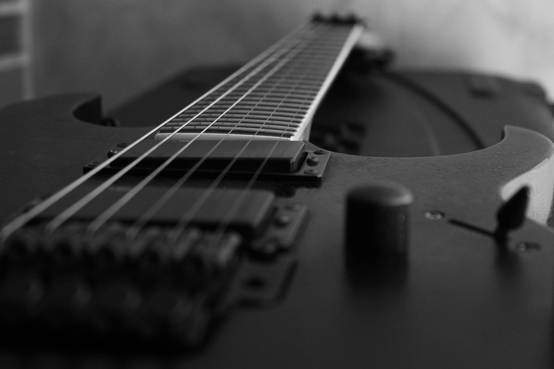 sonic, antique, classical music, sound, musician, still life, selective focus, fretboard, intrument, no people, electric guitar, 5K, string instrument
