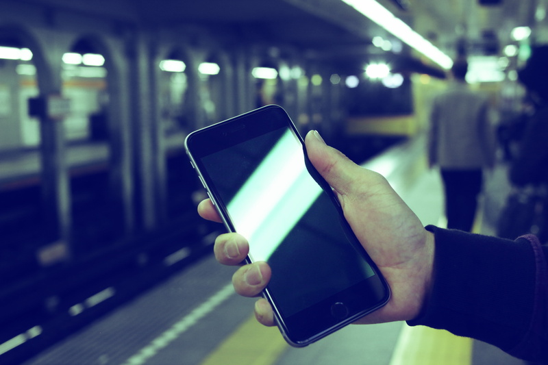 smart phone, communication, internet, photo, touch screen, metro, transportation, one person, business, 5K, holding, iphone6plus, person, connection, hand