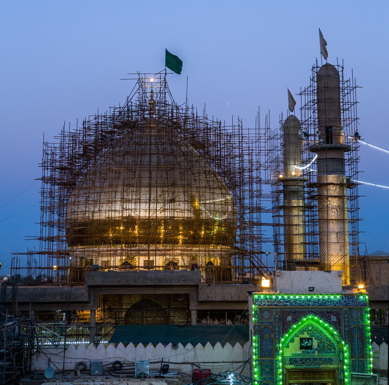 mosque, building, minarets, nature, iraq, sky, built structure, 2K, illuminated, factory, tall - high, al-askari mosque, city, architecture, night, building exterior