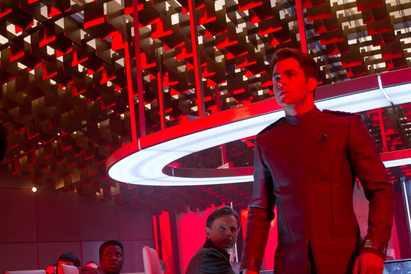 men, star trek into darkness, young adult, arts culture and entertainment, waist up, indoors, occupation, adult, nightclub, front view, group of people