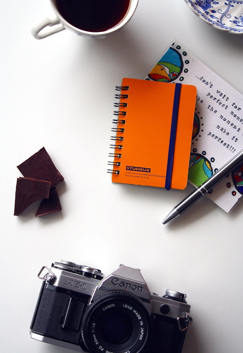 occupation, text, digital, equipment, white background, camera - photographic equipment, camera lens, photography, desk, photographer, pencil, directly above