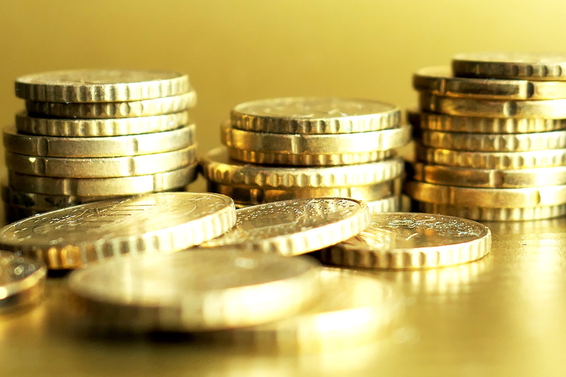 shiny, coin, pay, studio shot, investment, large group of objects, ingot, finance, colored, stack, wealth, golden, euro cent, euro, euro cents, bank, gold