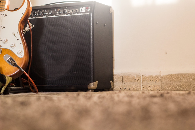close-up, retro styled, electric guitar, arts culture and entertainment, dirt, musician, israel, noise, speaker, musical equipment, equipment, 5K, selective focus