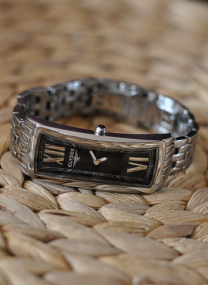 watch, clock face, timepiece, photo, focus on foreground, clock, wicker, wrist watches, table, close-up, noble, indoors, women, arts culture and entertainment