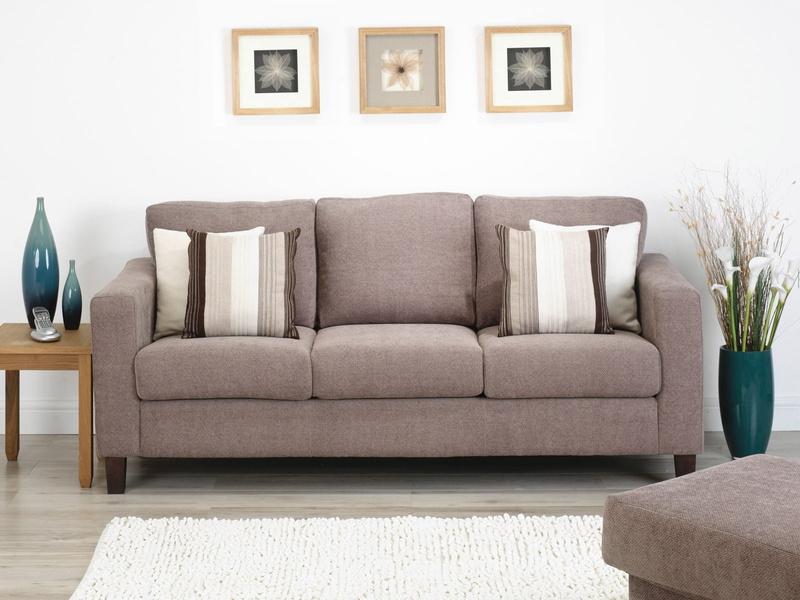 couch, cushion, indoors, electric lamp, comfortable, home, apartment, luxury, lifestyles, picture frame, lighting equipment, no People, cozy, home Interior