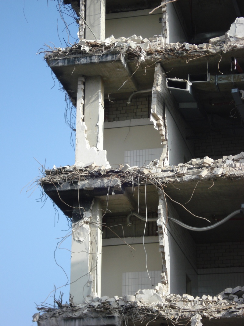 outdoors, deterioration, nature, building exterior, connection, city, built Structure, obsolete, ruin, building, daytime, sunlight, skyscraper, building rubble