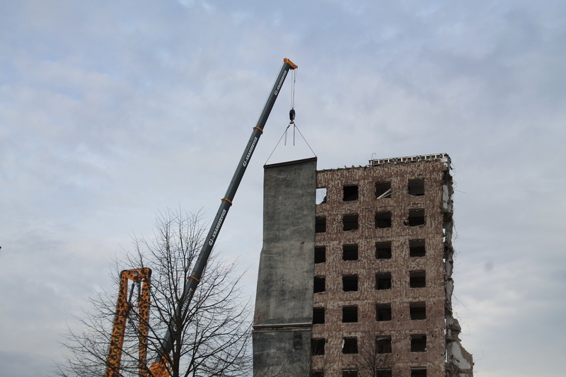 winter, tree, old, no people, building rubble, environmental conservation, skyscraper, home, demolition, bauruine, history, building exterior, site, destruction