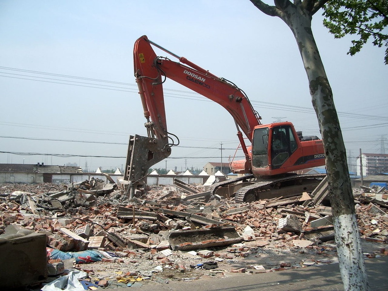 field, garbage, demolish, site, outdoors, construction Industry, pollution, nature, garbage Dump, deterioration, excavator, ruined, hydraulic, metal, machinery