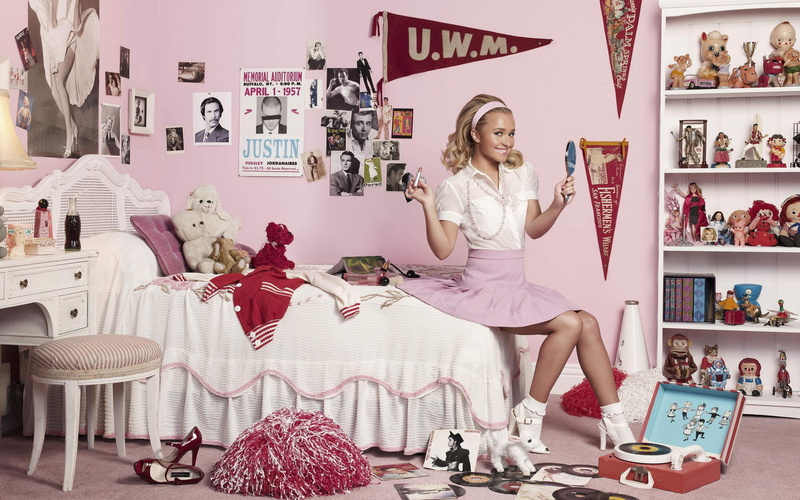caucasian Ethnicity, Hayden Panettiere, smiling, adult, women, communication, girls, mannequin, design Professional, tailor, leisure activity, Pink, creativity