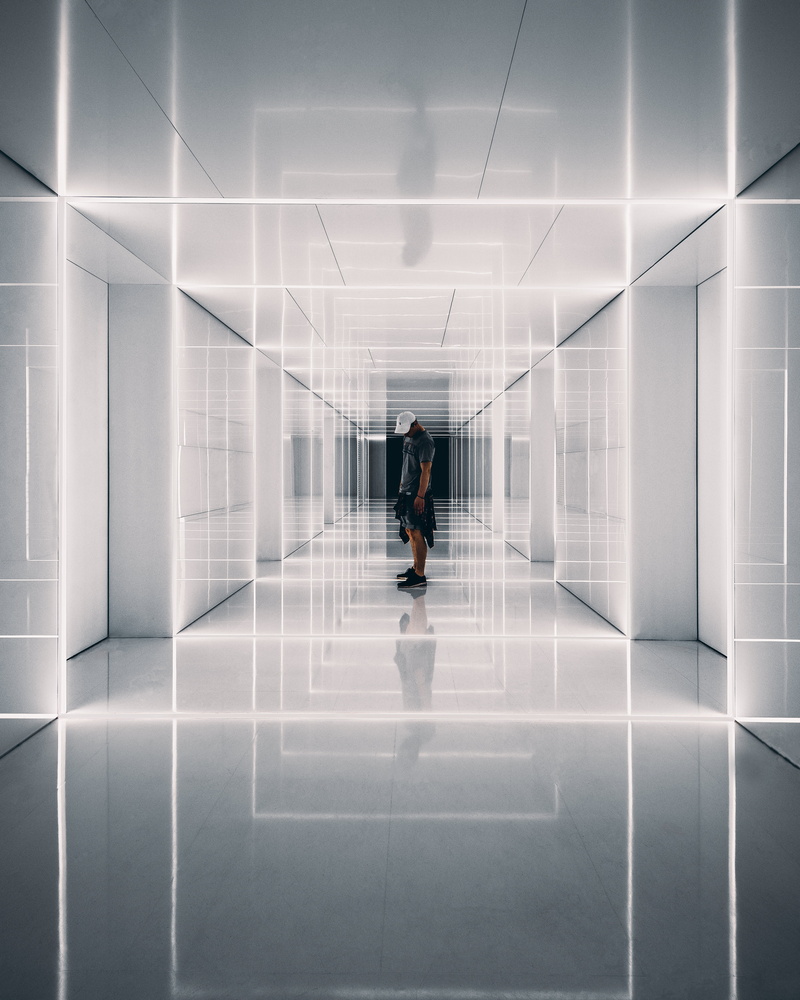 abstract, walking, cap, futuristic, 4K, travel, s, symmetry, adult, reflection, architecture, flooring, full length, white, entrance hall, built structure