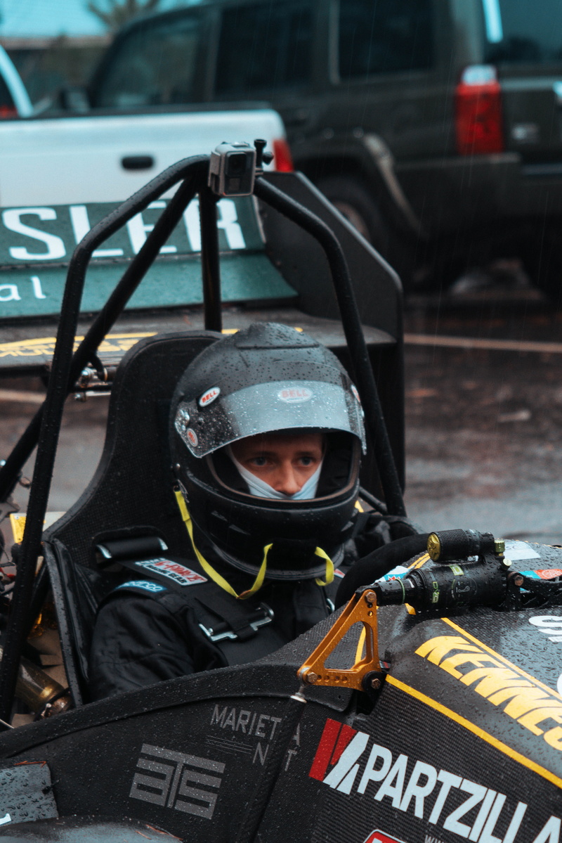 headshot, 5K, hardhat, security, tire, protection, race car, helmet, day, automobile, paintball, sports car, motor, land vehicle, communication, machine