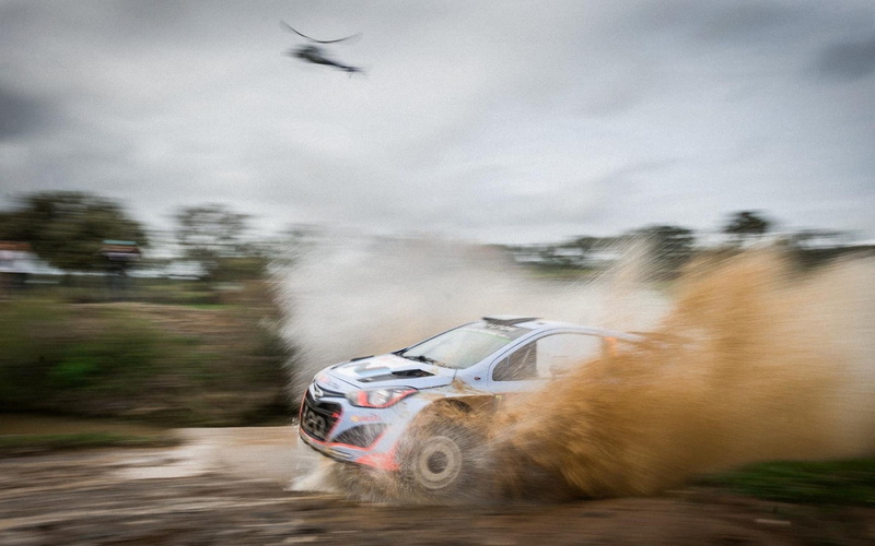 road, mode of transportation, water, nature, travel, car, motor vehicle, no people, 1080P, blurred motion, race cars, land vehicle, outdoors, transportation