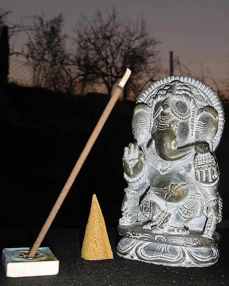 incense, close-up, tree, craft, art and craft, nature, confucianism, focus on foreground, creativity, spirituality, representation, no people, human representation