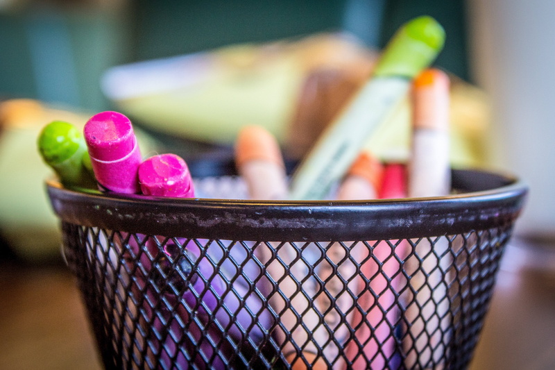 day, 4K, michigan, container, variation, abundance, desk organizer, office, indoors, multi colored, basket, close-up, selective focus, large group of objects
