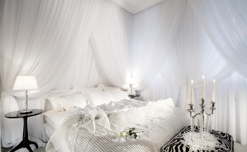 white color, hotel, textile, elegance, lighting equipment, Bedroom, curtain, wedding, Cute, no people, set, domestic room, illuminated, furniture, bedspread
