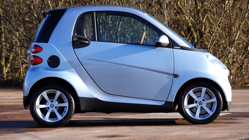 stationary, white, fortwo, trees, car, motor vehicle, city, parked, 4K, wheel, metal, street, brown, white color, silver colored, smart, black, road, mode of transportation
