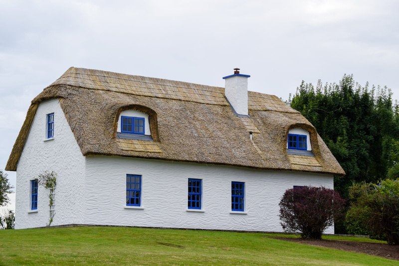 nature, tree, architecture, ireland, home, thatched roof, roof, building, residential district, sky, cottage, no people, cloud - sky, lawn, house, window