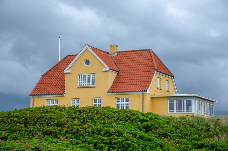 outdoors, cloud - sky, house, 5K, countryside, nature, architecture, built structure, plant, no people, building exterior, landscape, building, residential district
