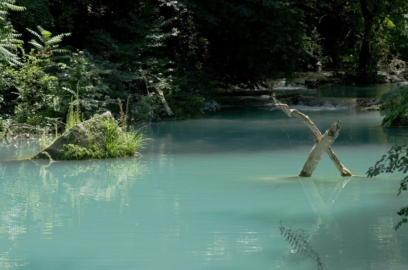 non-urban scene, no people, landscape, scenics - nature, growth, 4K, plant, river, day, turquoise, summer, tranquility, outdoors, idyllic, waterfront