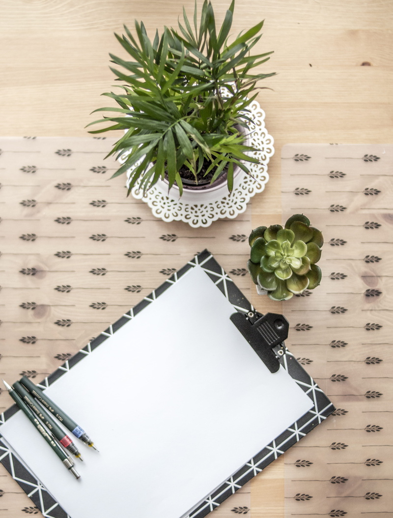 no people, food, wellbeing, clip, white, green color, board, paper, close-up, clipboard, healthy eating, 4K, indoors, blank, directly above, book, black